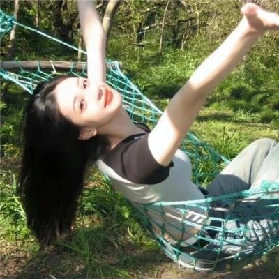 那女孩真帅